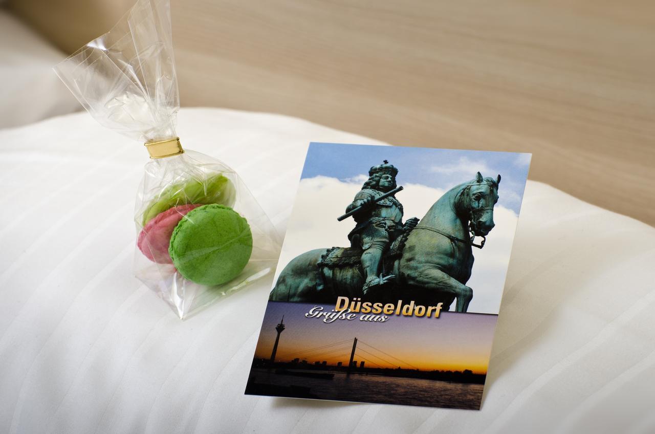 Hotel Am Hofgarten Dusseldorf Bagian luar foto